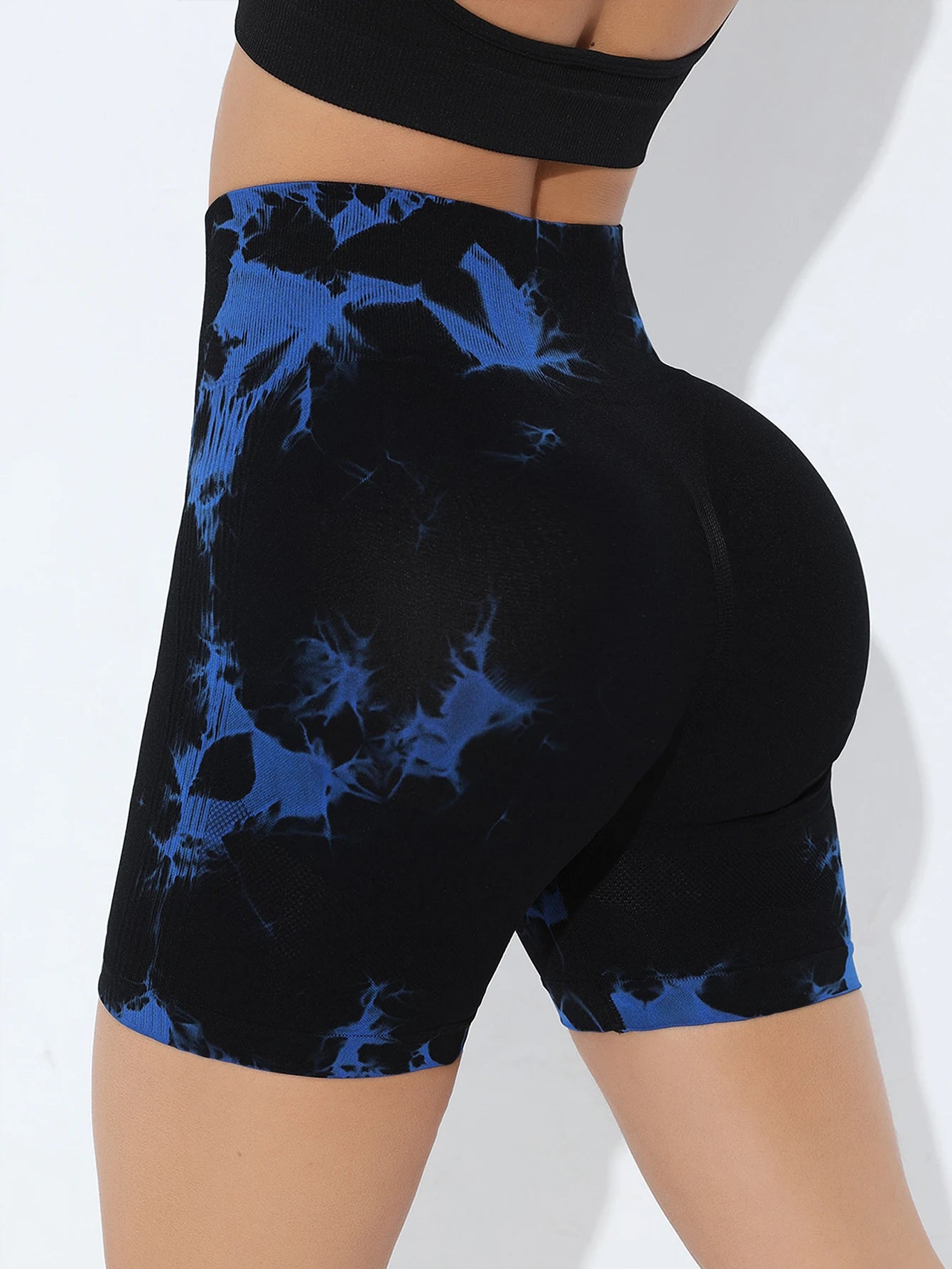 Batik Shorts Damen