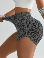 Leo Shorts High Waisted
